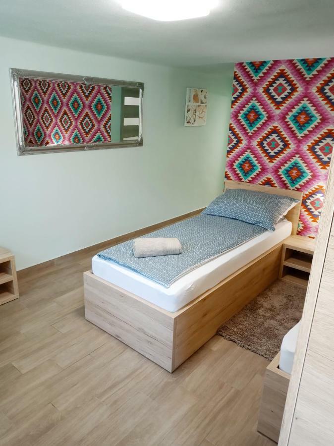 Valentina Apartman Lejlighed Eger Eksteriør billede